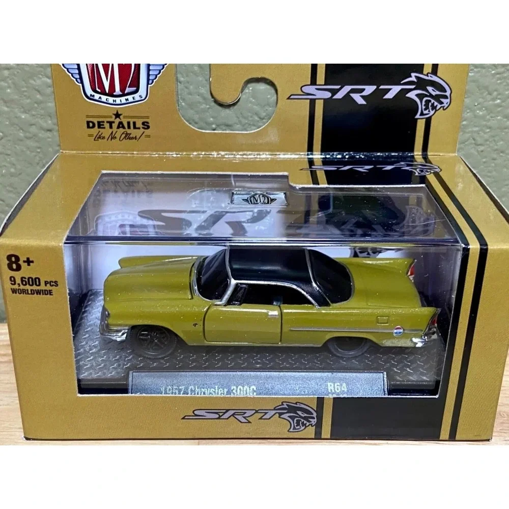 M2 Machines 1957 Crysler 300C R64 22-15 Die-cast 1:64 Model‎ Car NIP 2022